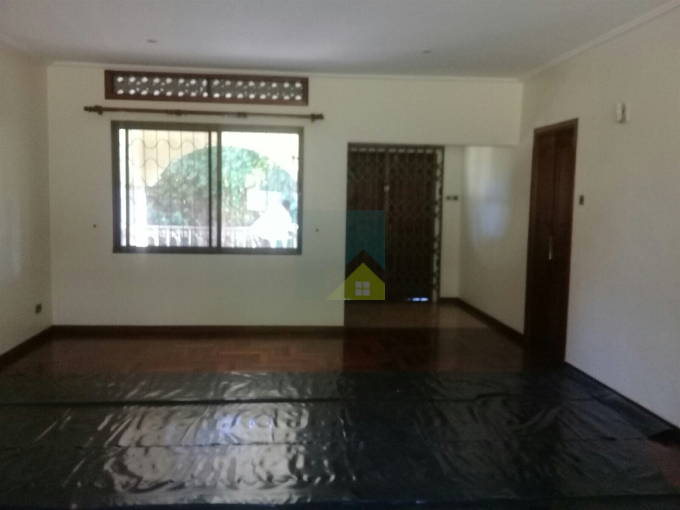 Bungalow for rent in Kololo Kampala