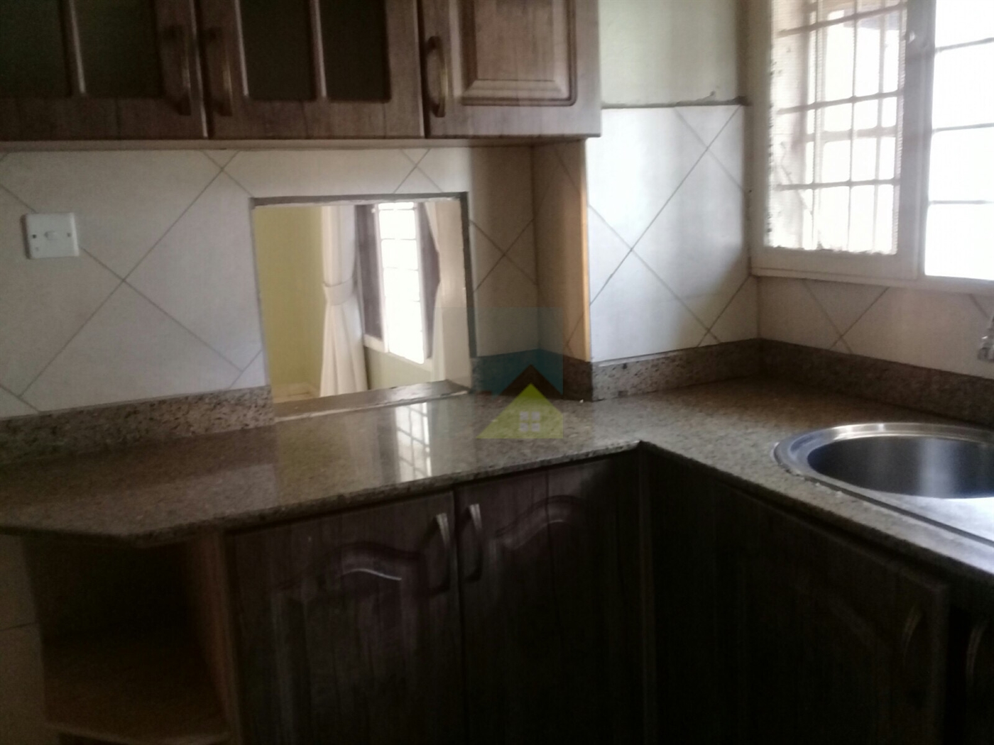 Semi Detached for rent in Kololo Kampala