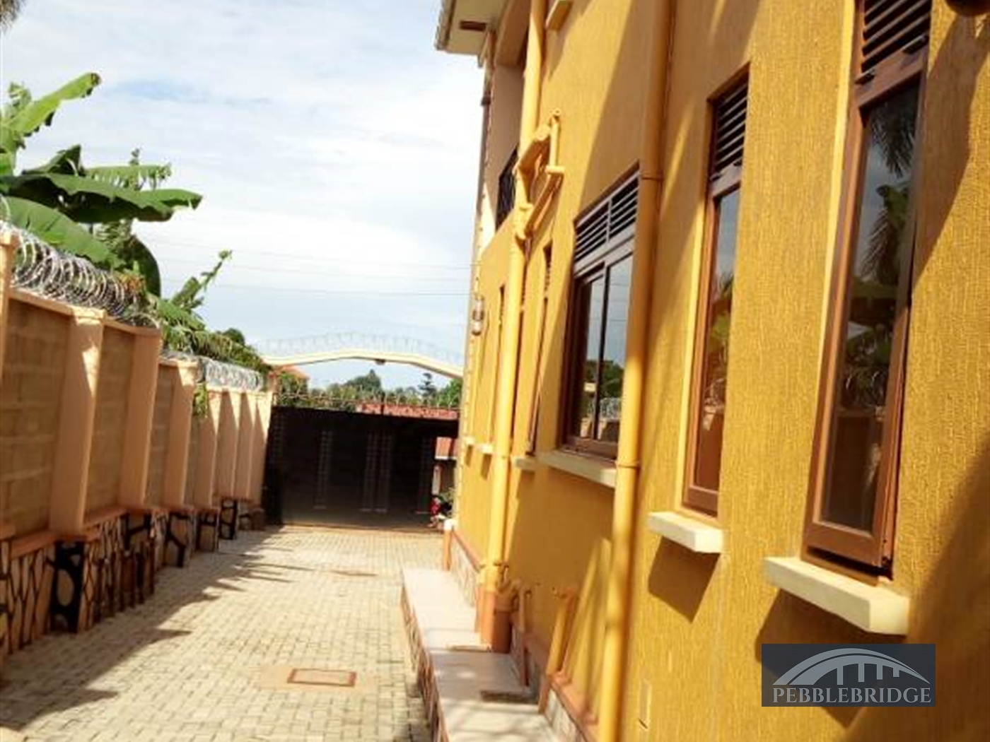 Villa for sale in Bbunga Kampala