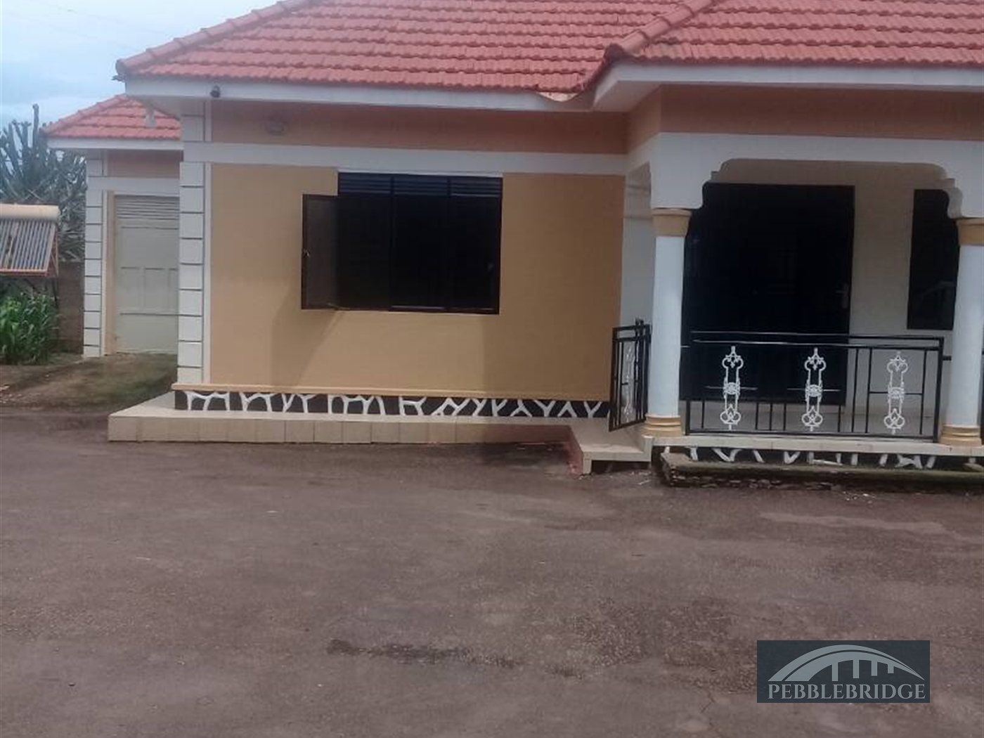 Bungalow for sale in Munyonyo Kampala