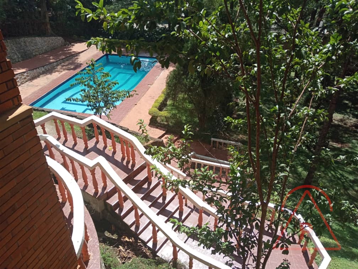 Mansion for rent in Kololo Kampala