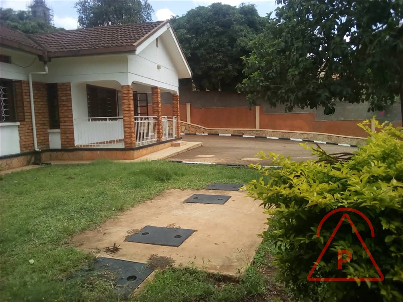 Bungalow for rent in Naguru Kampala