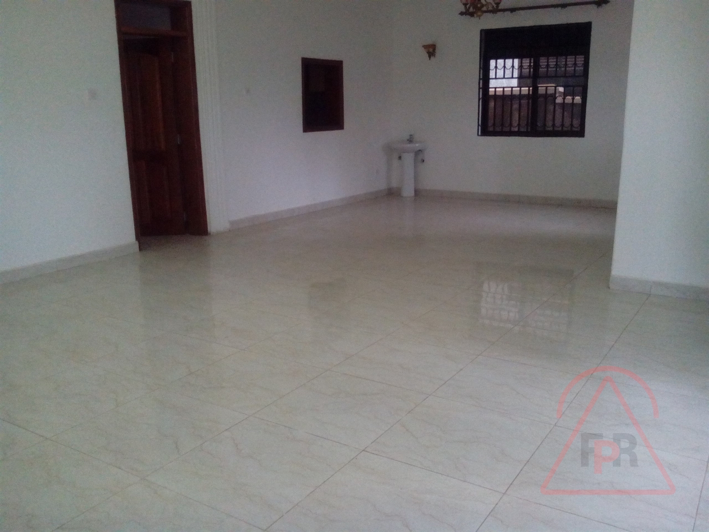 Town House for sale in Ntinda Kampala