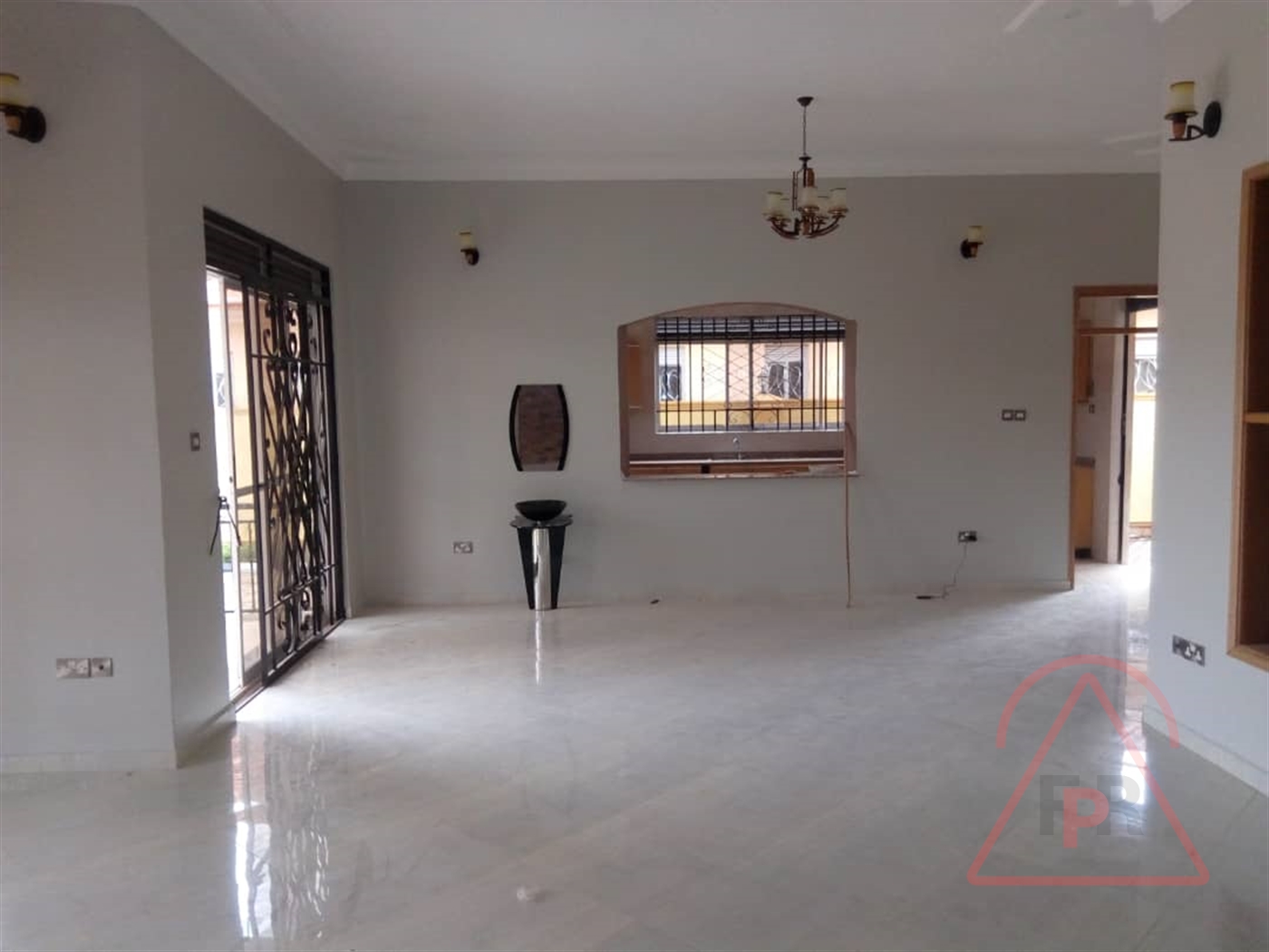 Bungalow for sale in Lweza Wakiso