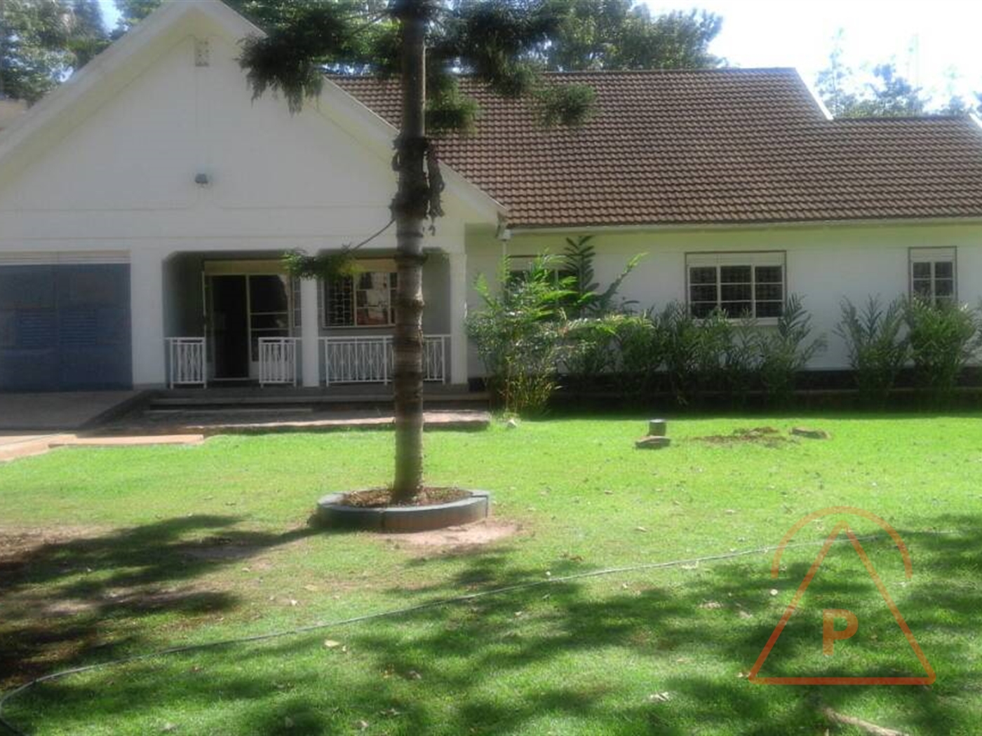 Bungalow for sale in Naguru Kampala