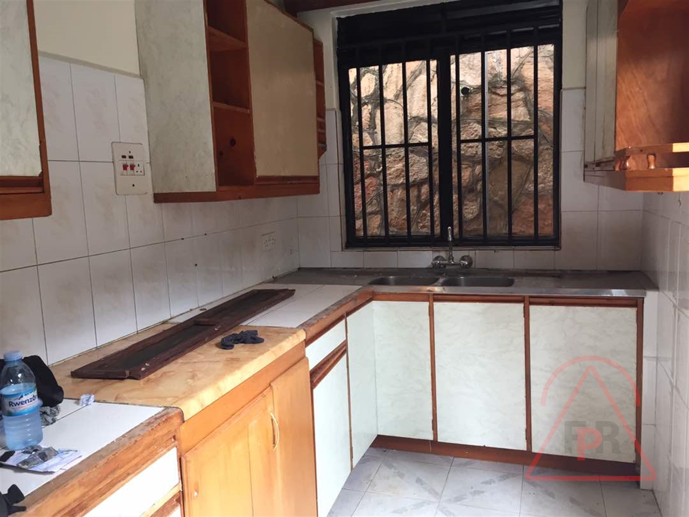 Bungalow for rent in Naguru Kampala