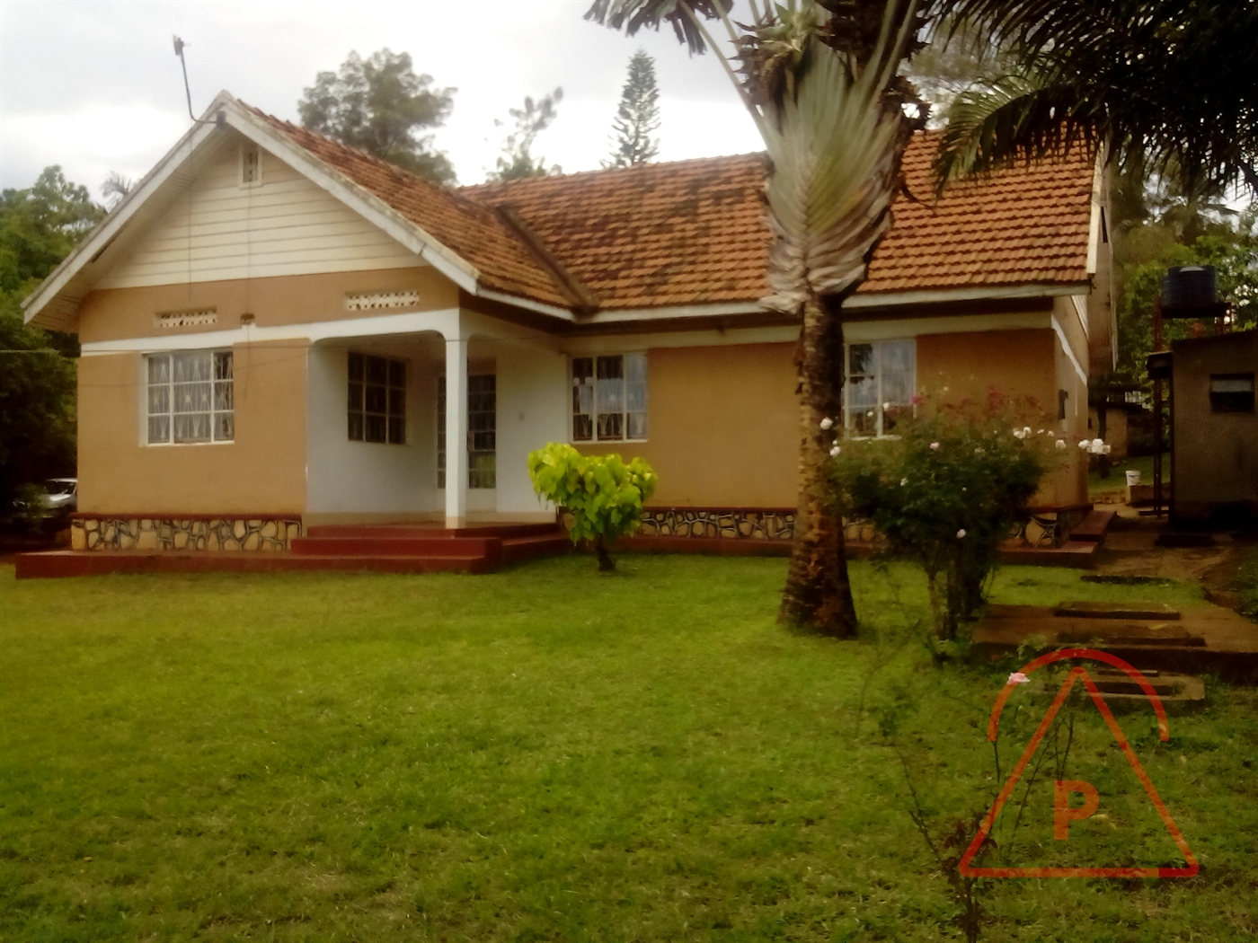 Bungalow for rent in Naguru Kampala