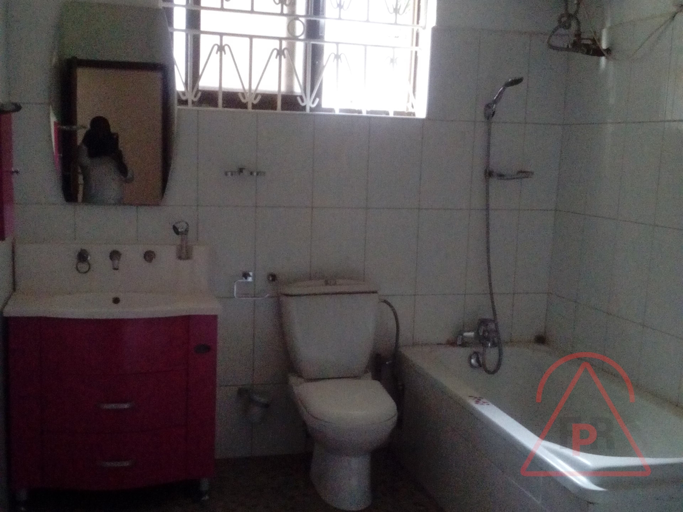 Town House for rent in Naguru Kampala