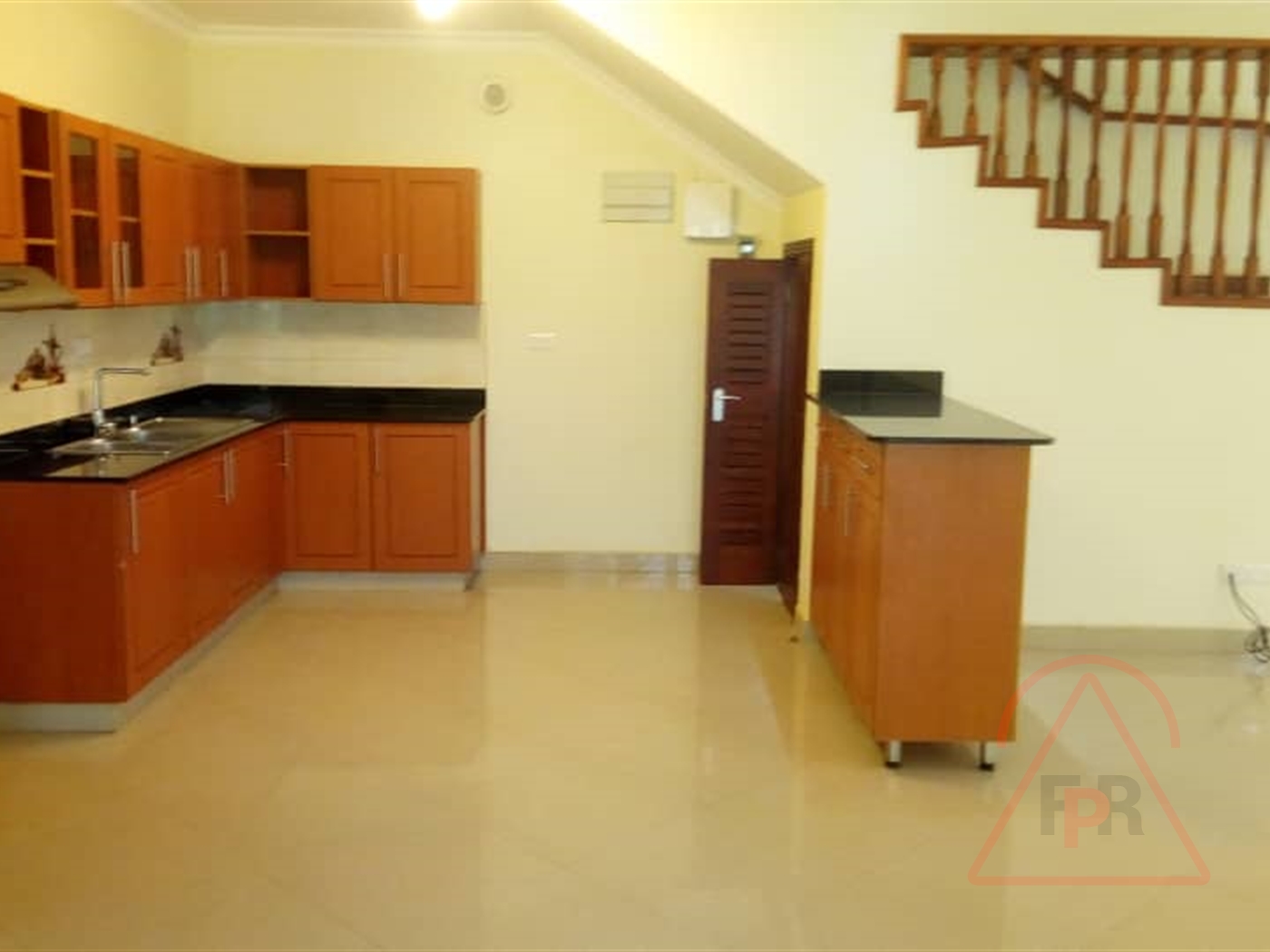 Mansion for rent in Muyenga Kampala