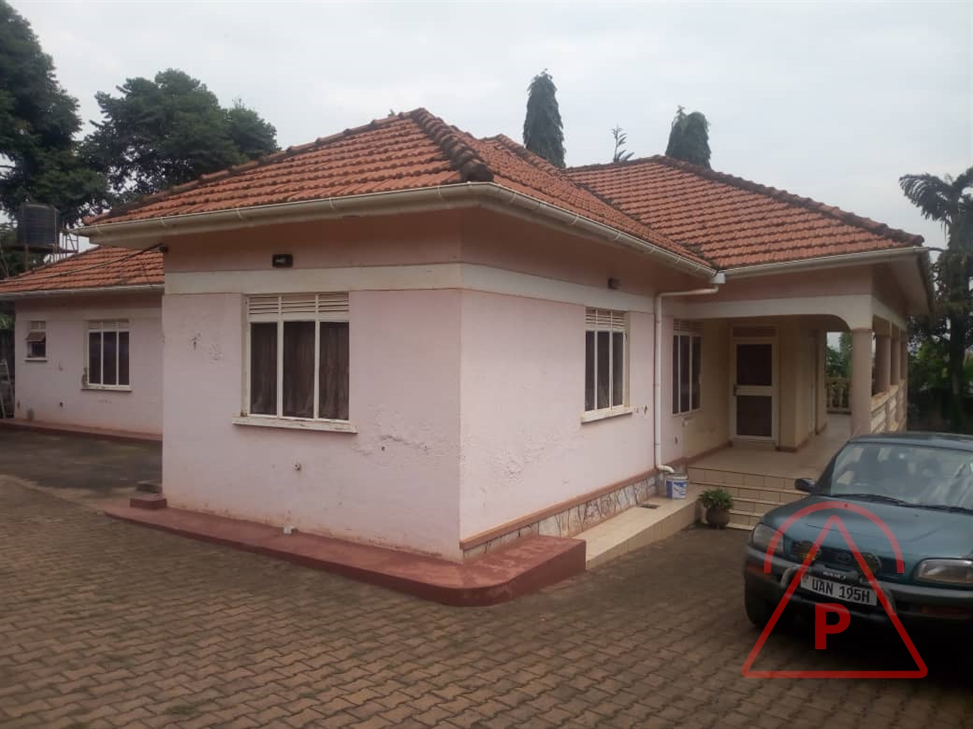 Mansion for sale in Najjera Wakiso