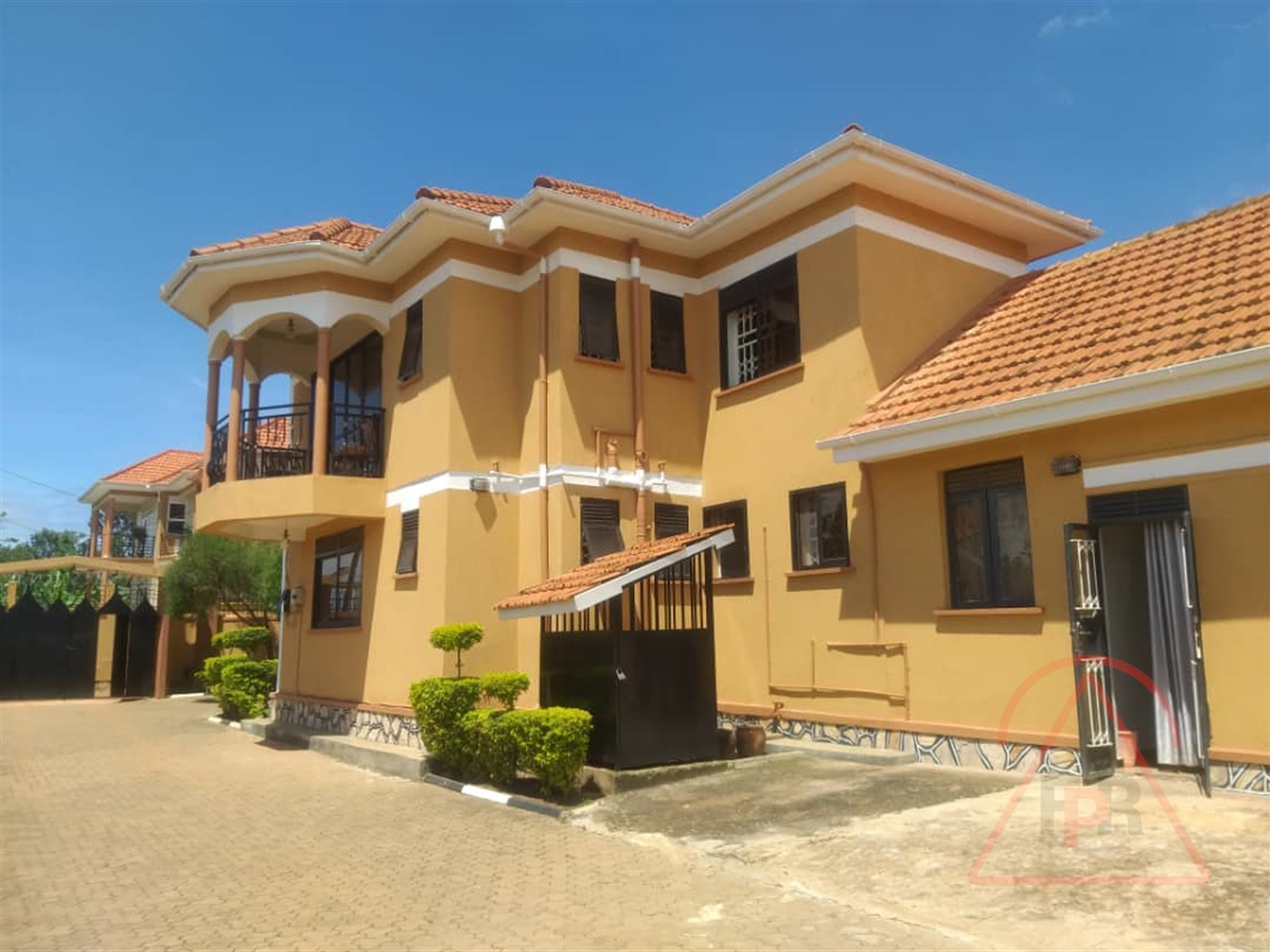 Mansion for sale in Muyenga Kampala