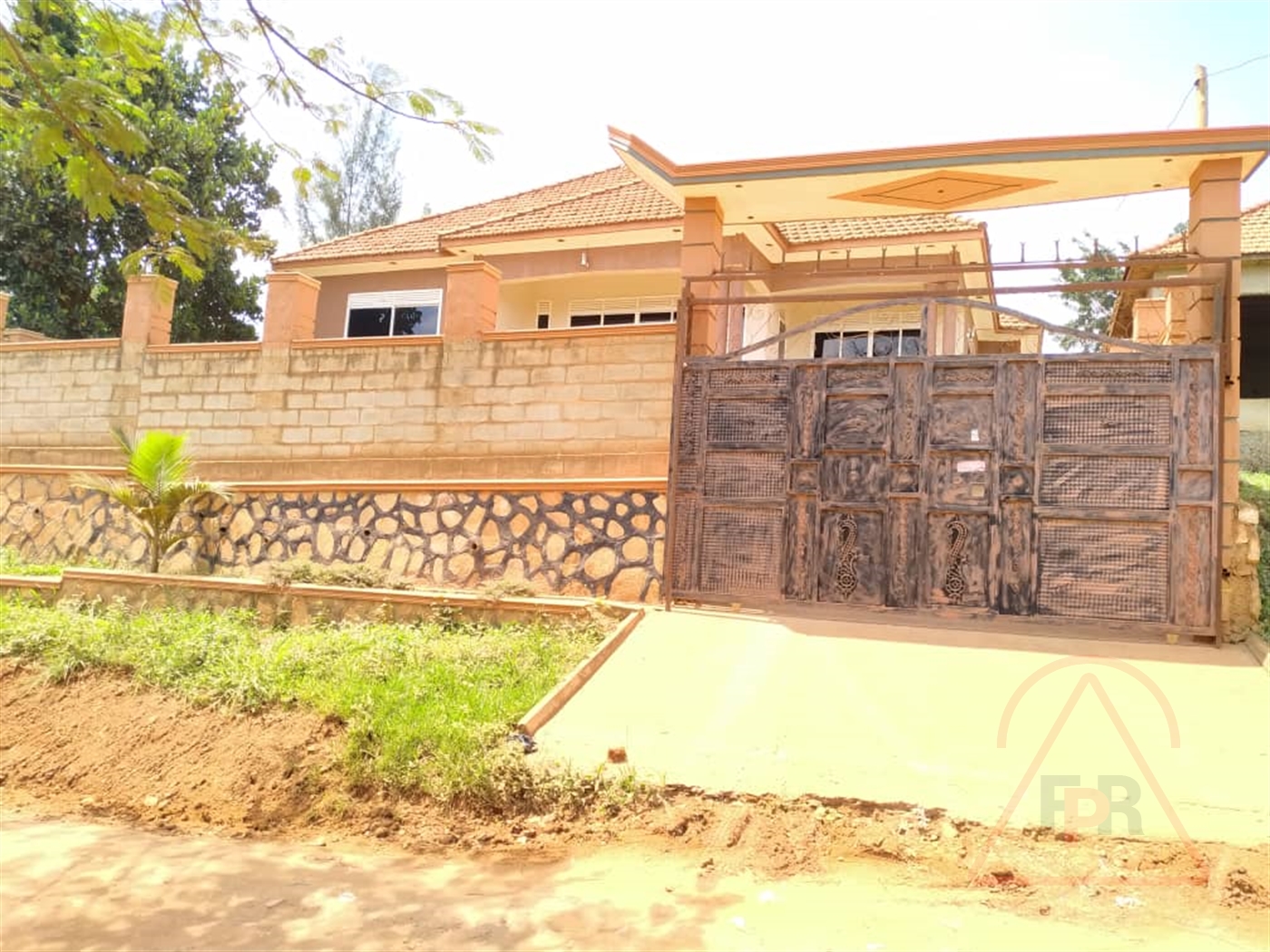 Bungalow for sale in Kira Wakiso