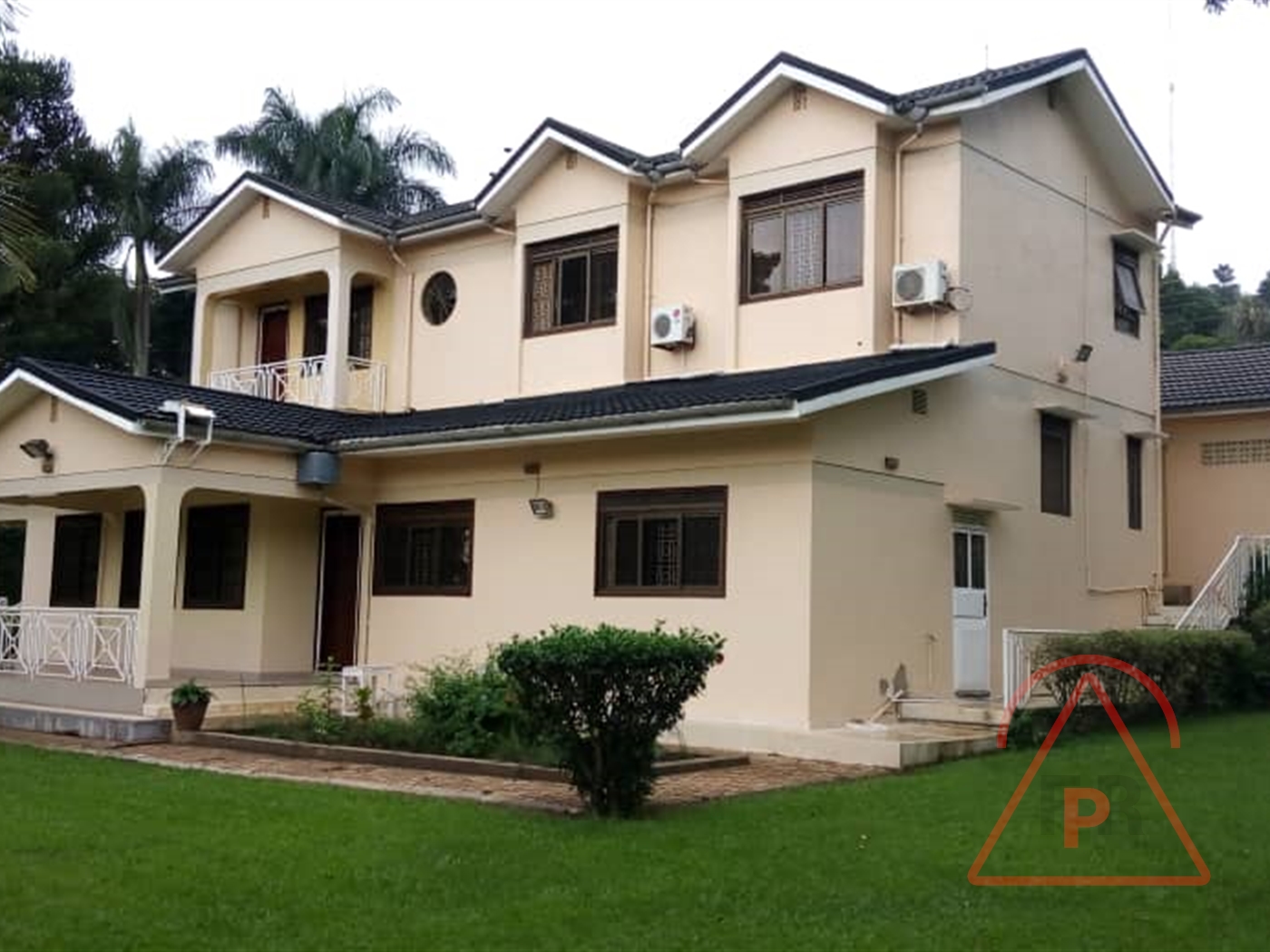 Storeyed house for rent in Naguru Kampala