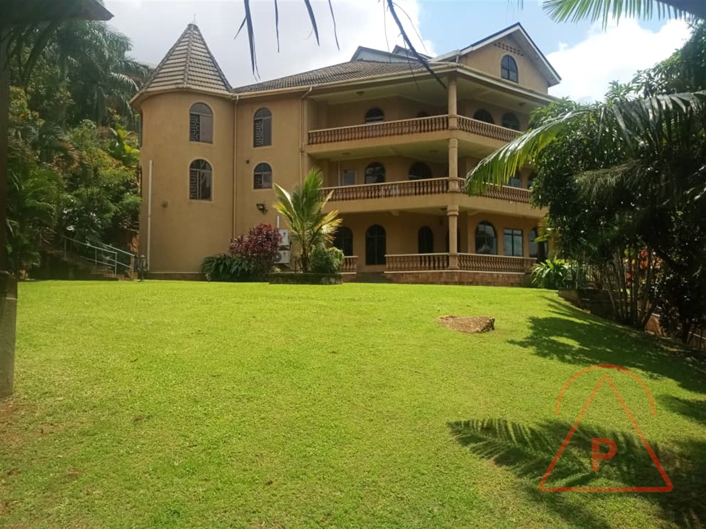 Mansion for rent in Naguru Kampala