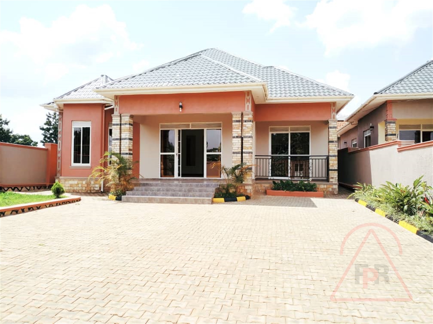 Bungalow for sale in Kira Wakiso