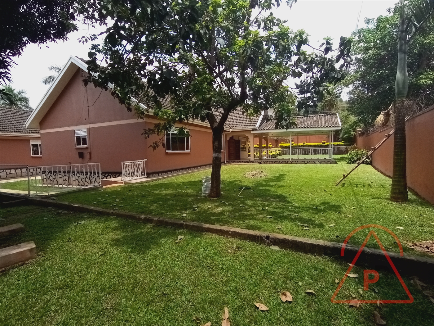 Bungalow for rent in Naguru Kampala