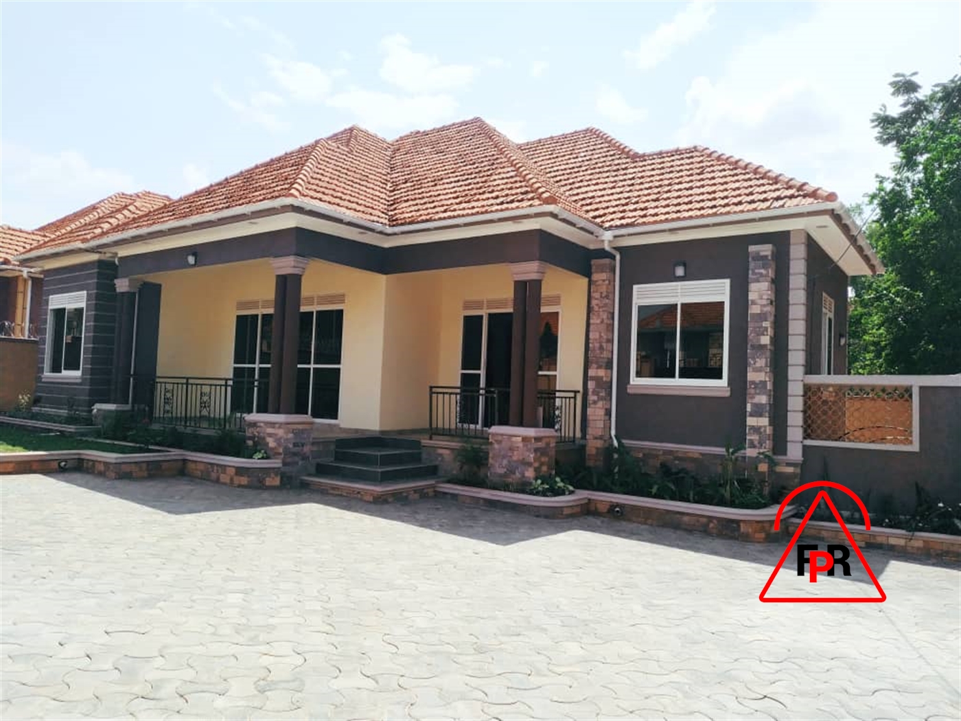 Bungalow for sale in Kisaasi Kampala