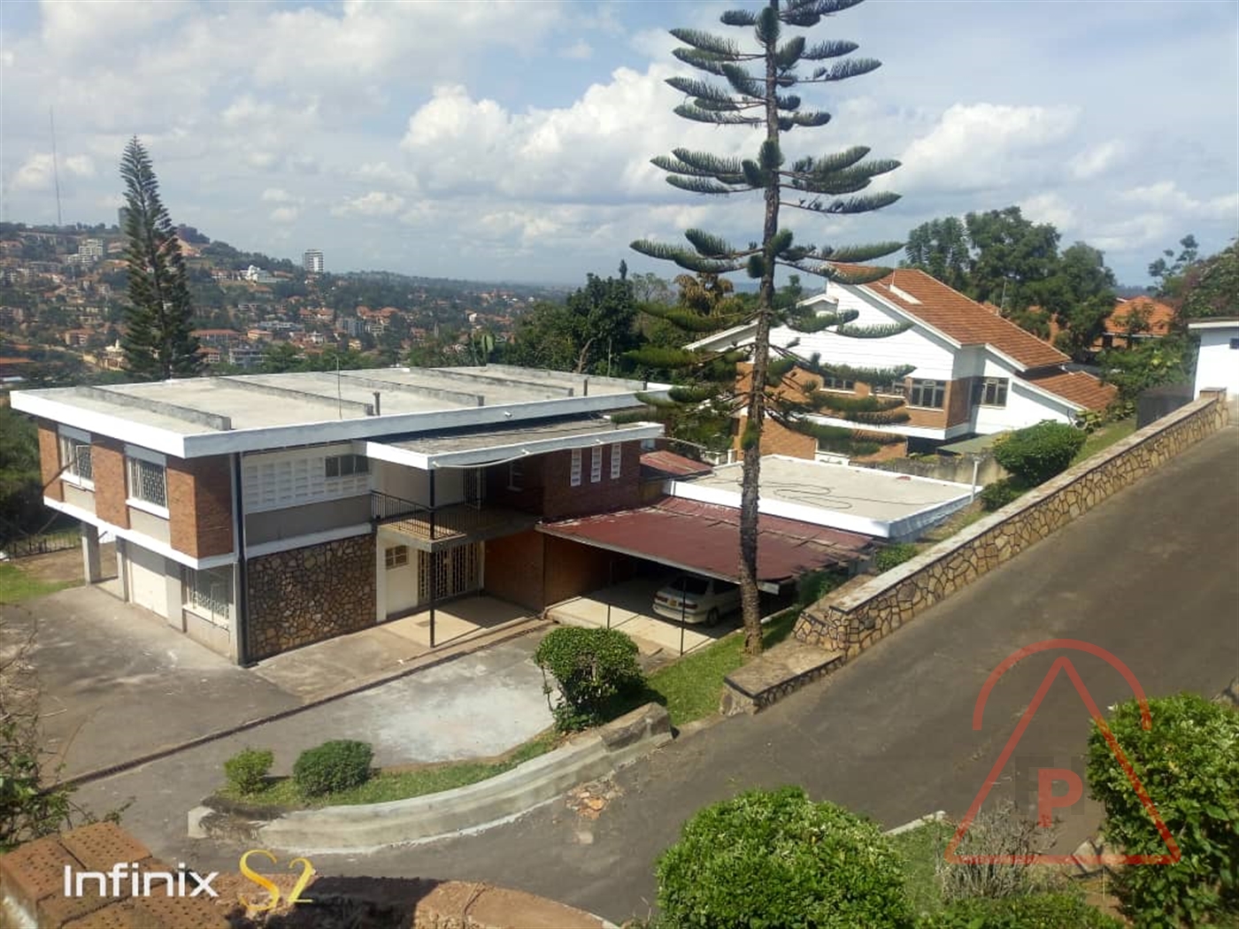 Mansion for rent in Kololo Kampala