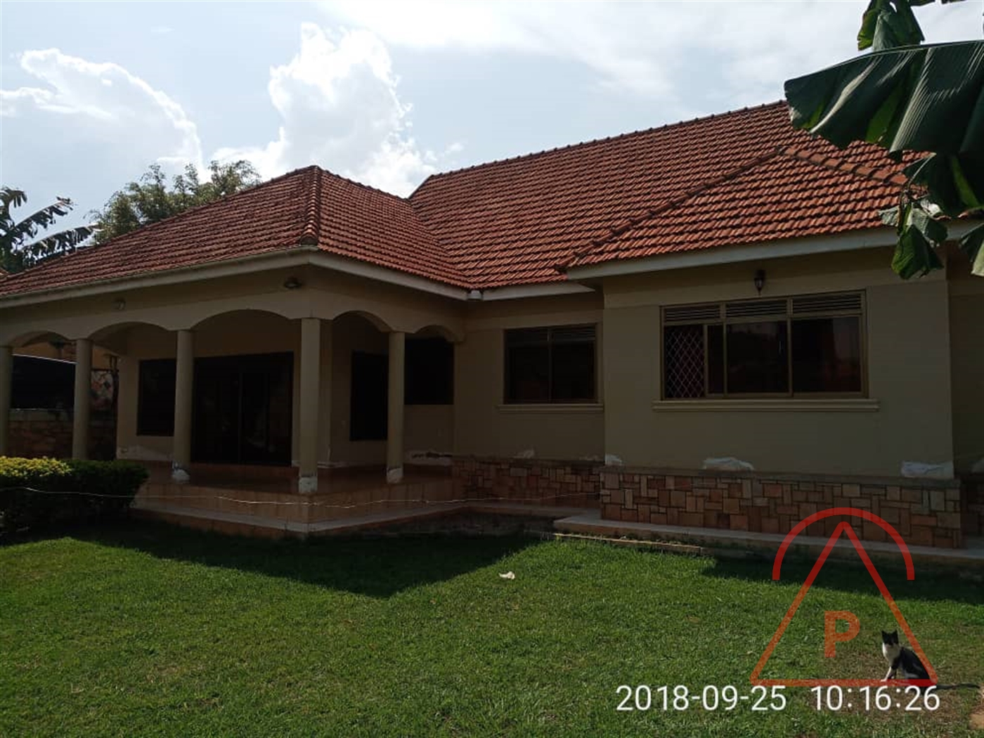 Bungalow for sale in Munyonyo Kampala