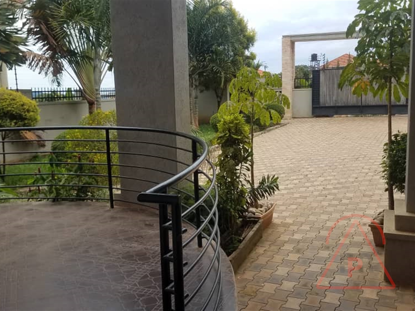 Mansion for sale in Munyonyo Kampala