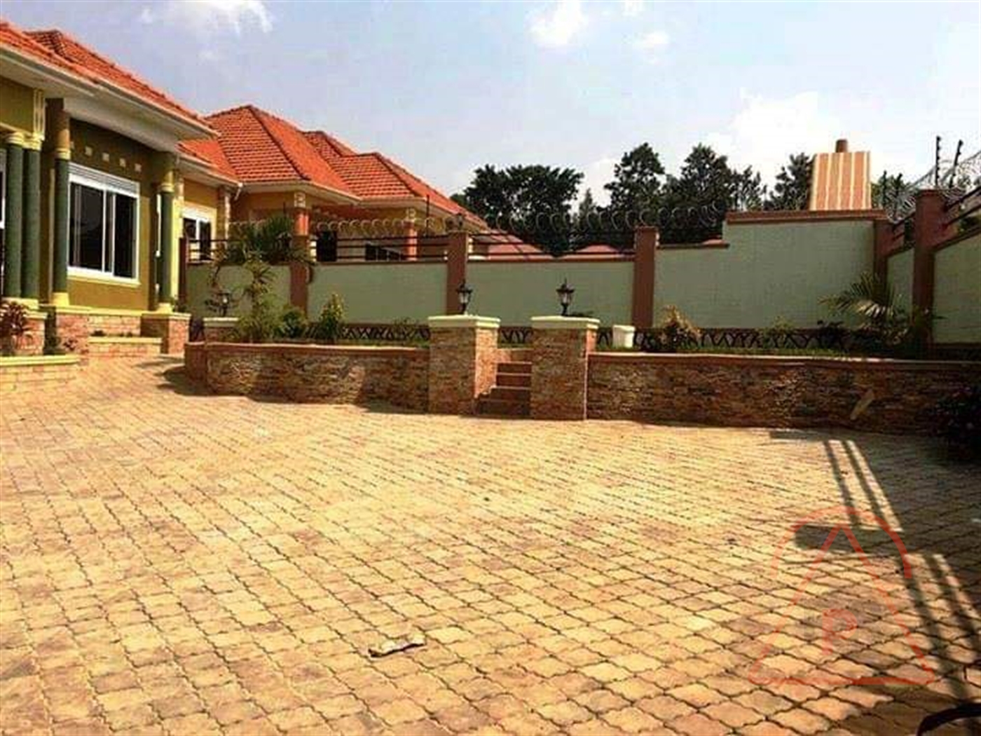 Bungalow for sale in Kira Wakiso