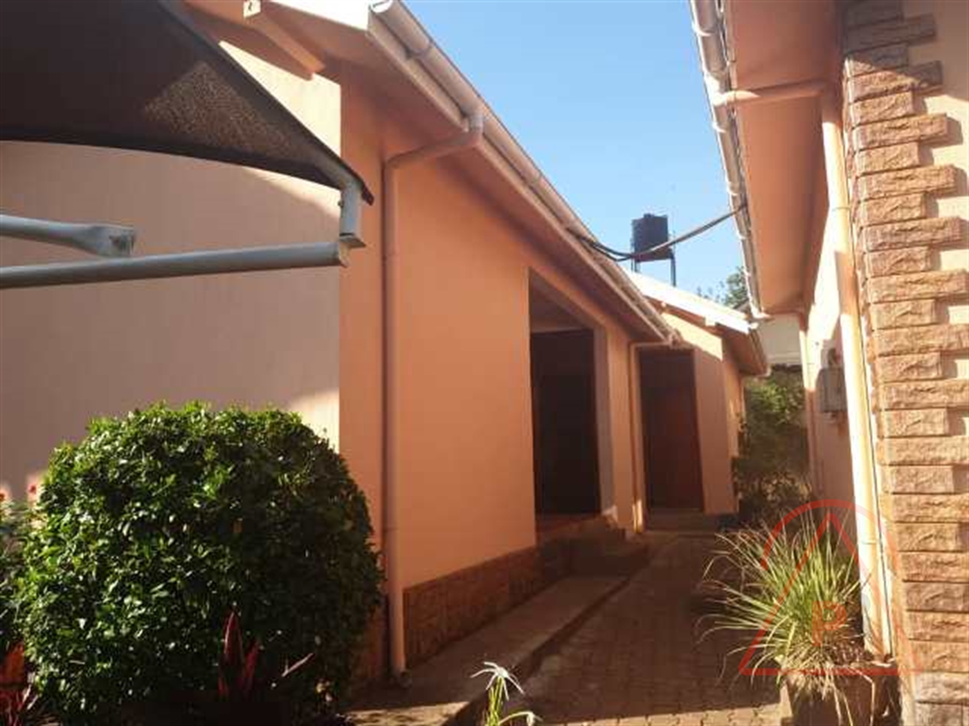 Mansion for rent in Naguru Kampala