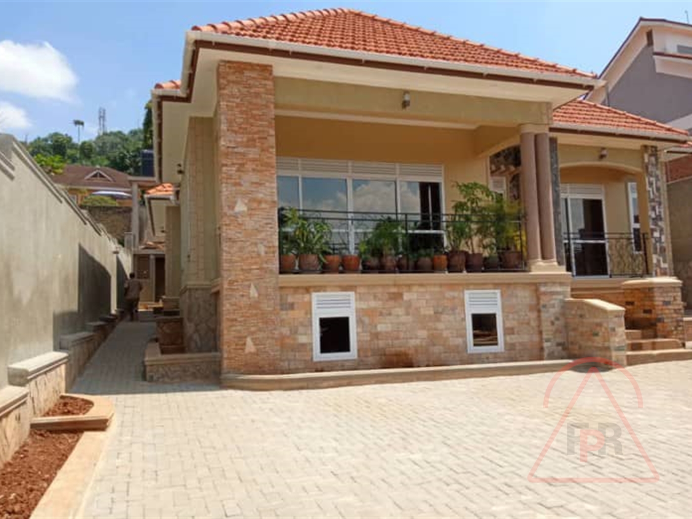 Bungalow for sale in Muyenga Kampala