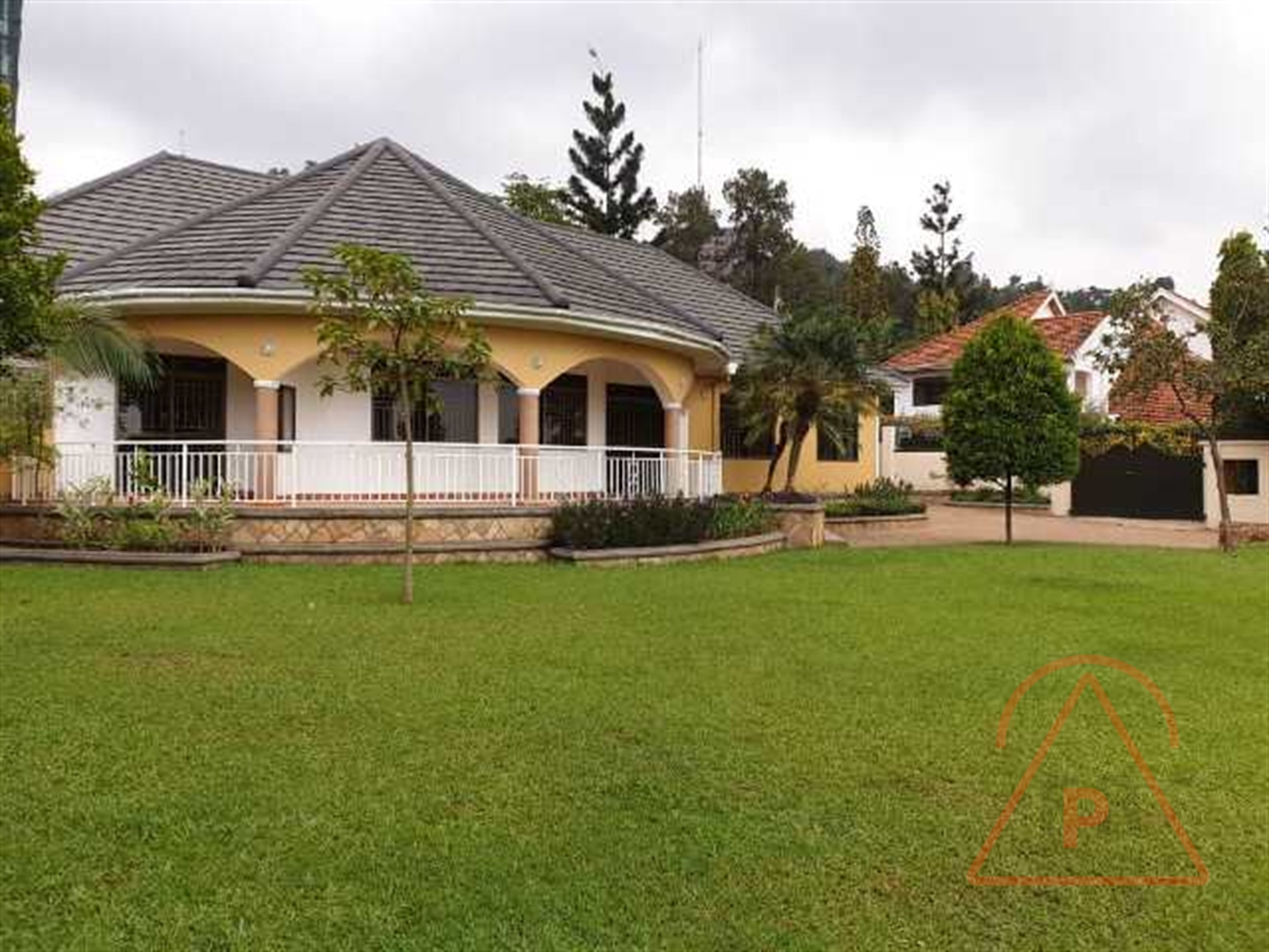 Bungalow for rent in Naguru Kampala