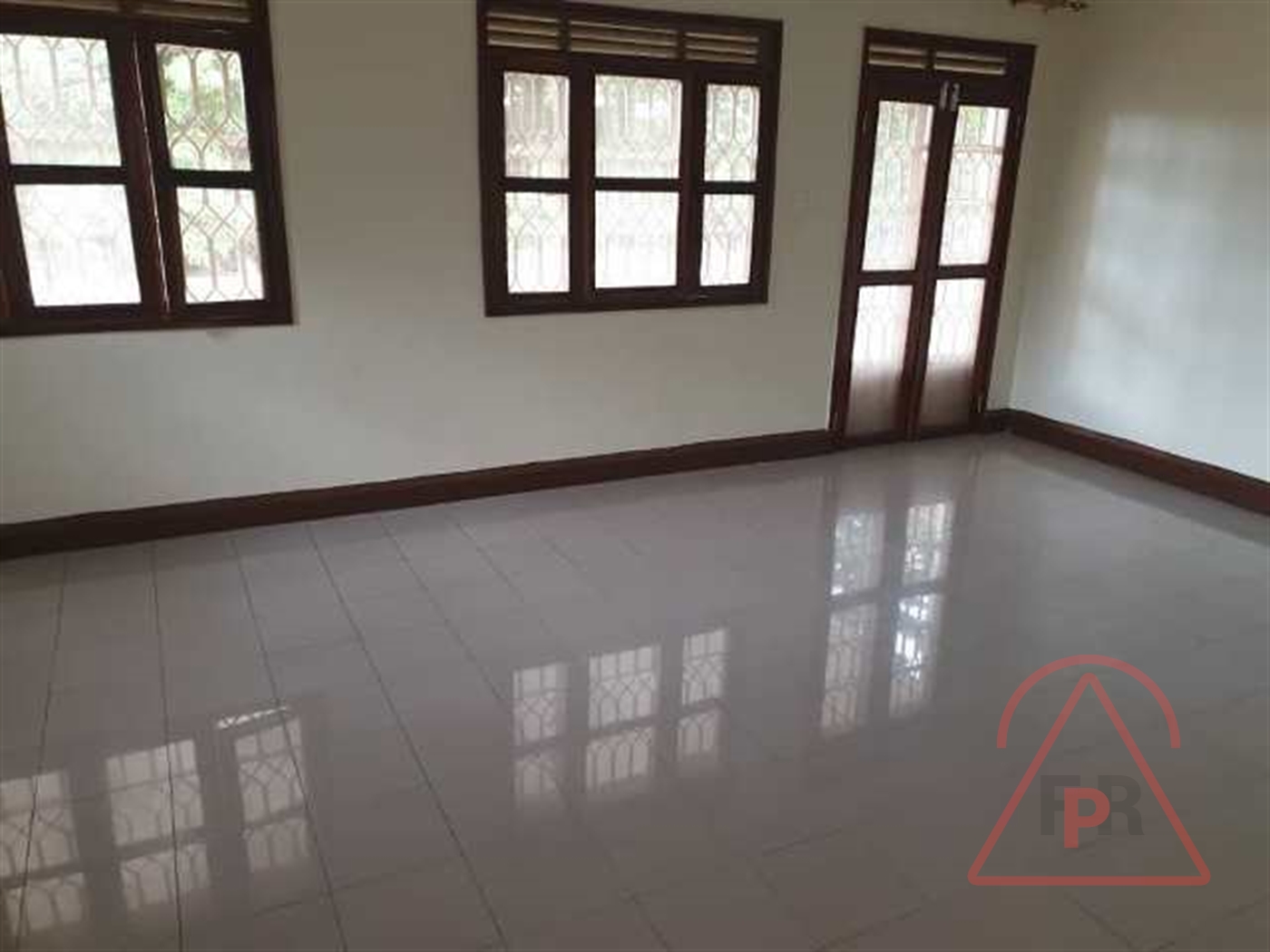 Bungalow for rent in Naguru Kampala