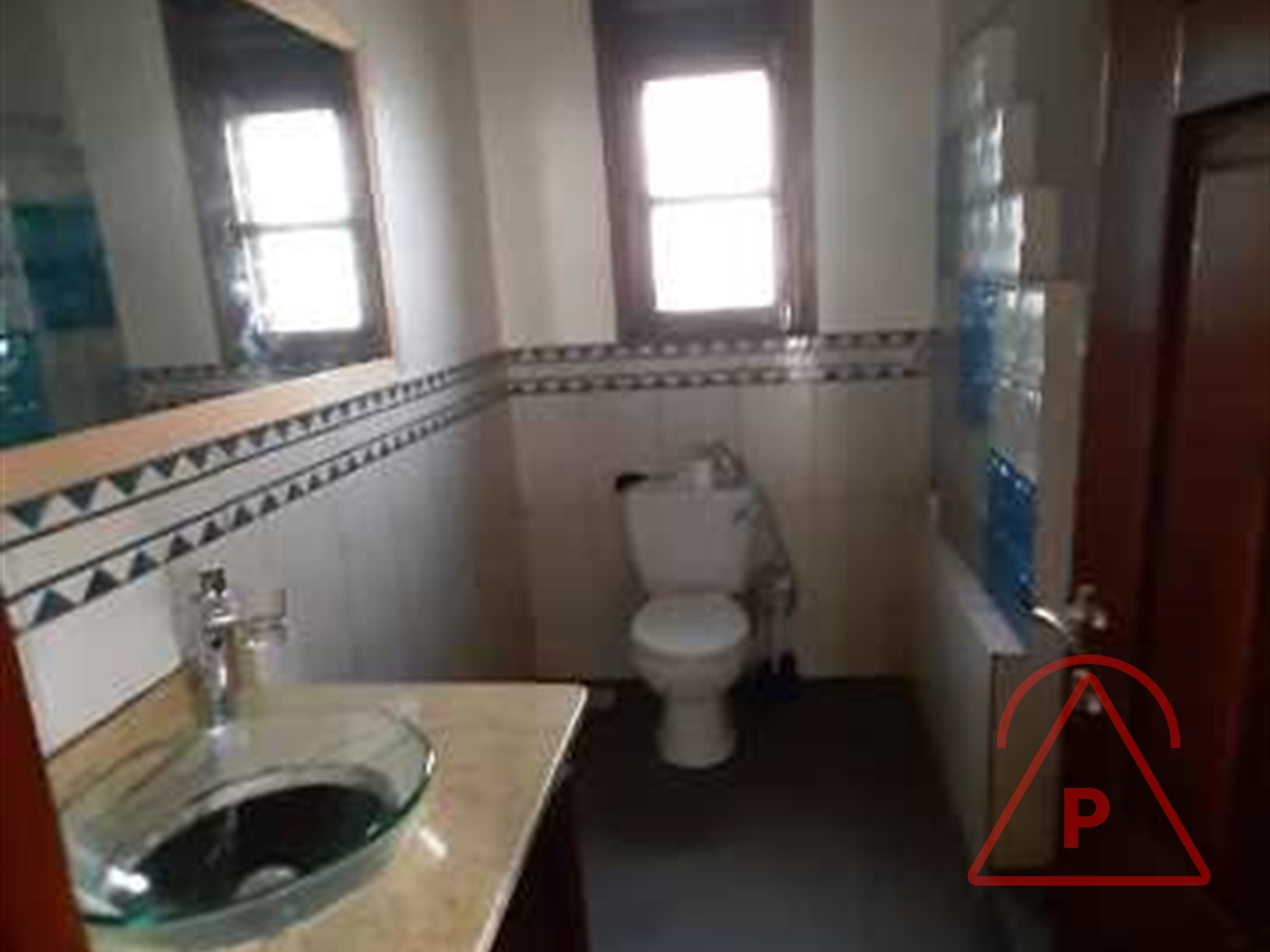 Bathroom (Toilet)