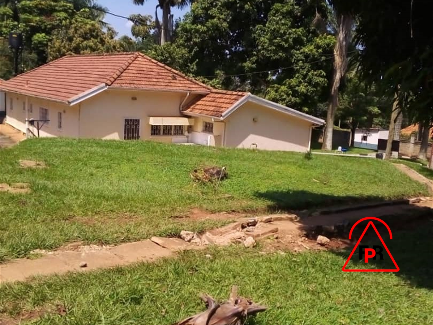 Bungalow for sale in Mbuya Kampala