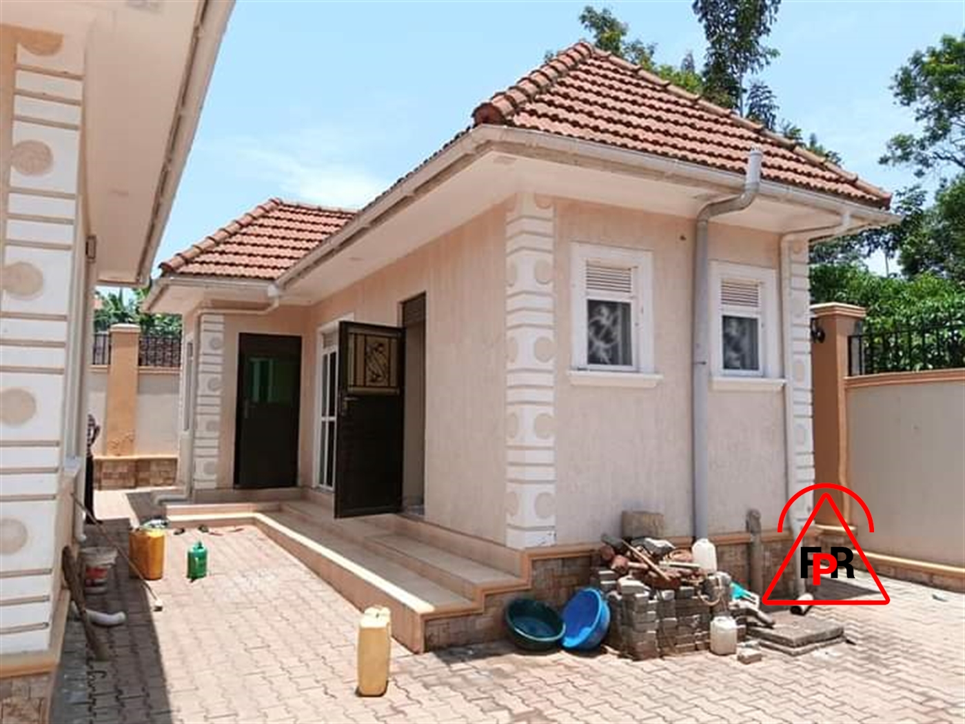 Mansion for sale in Kisaasi Kampala