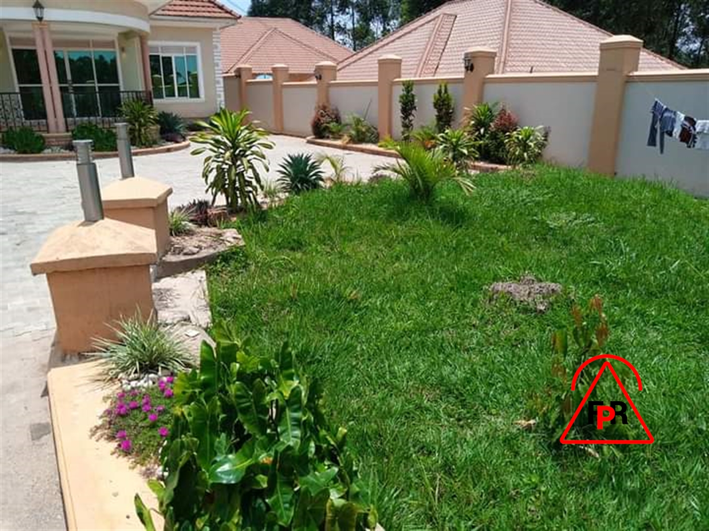 Mansion for sale in Kisaasi Kampala