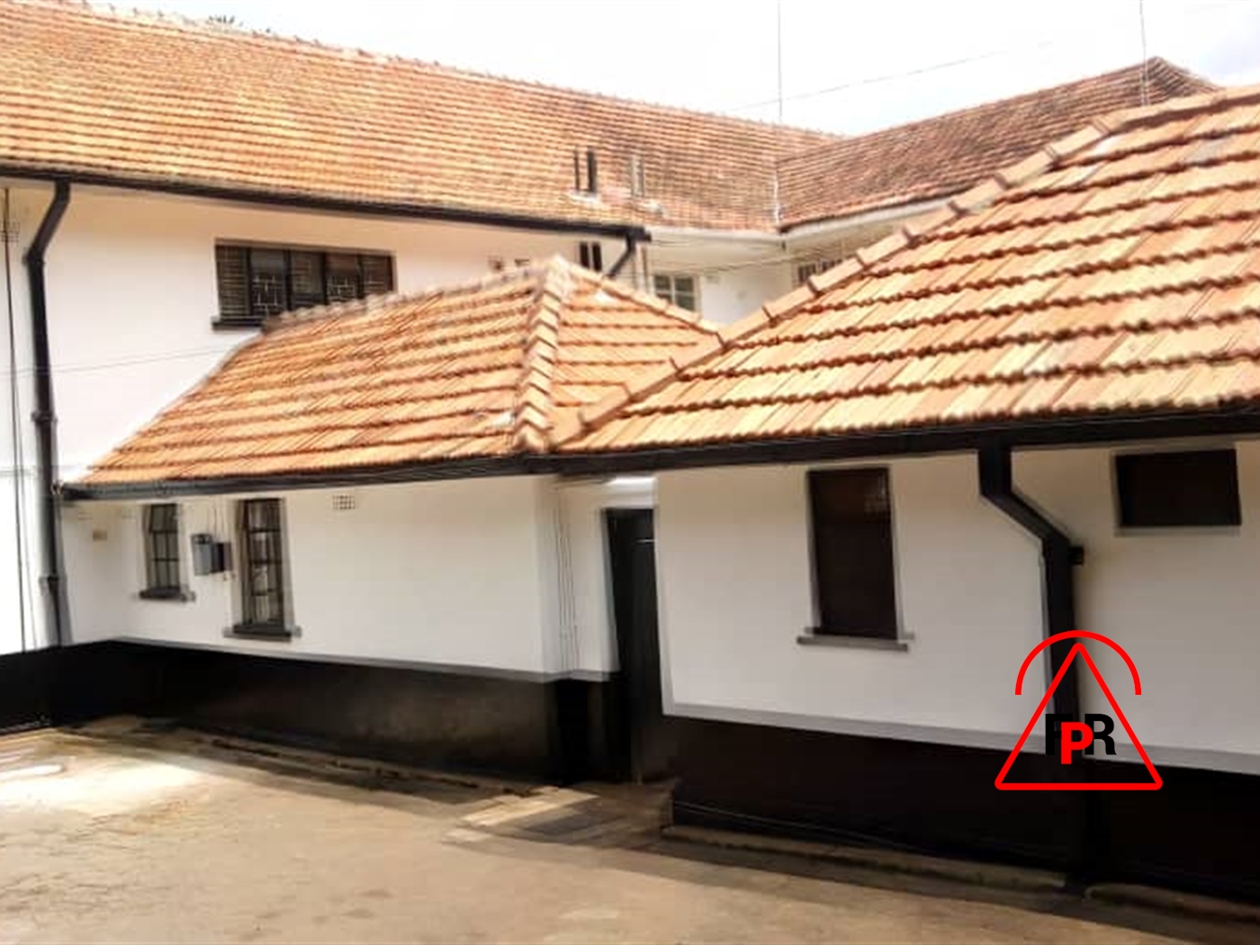 Bungalow for rent in Kololo Kampala