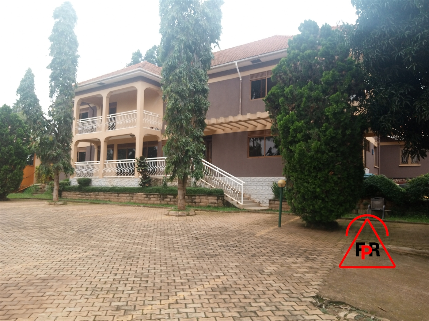 Storeyed house for rent in Naguru Kampala