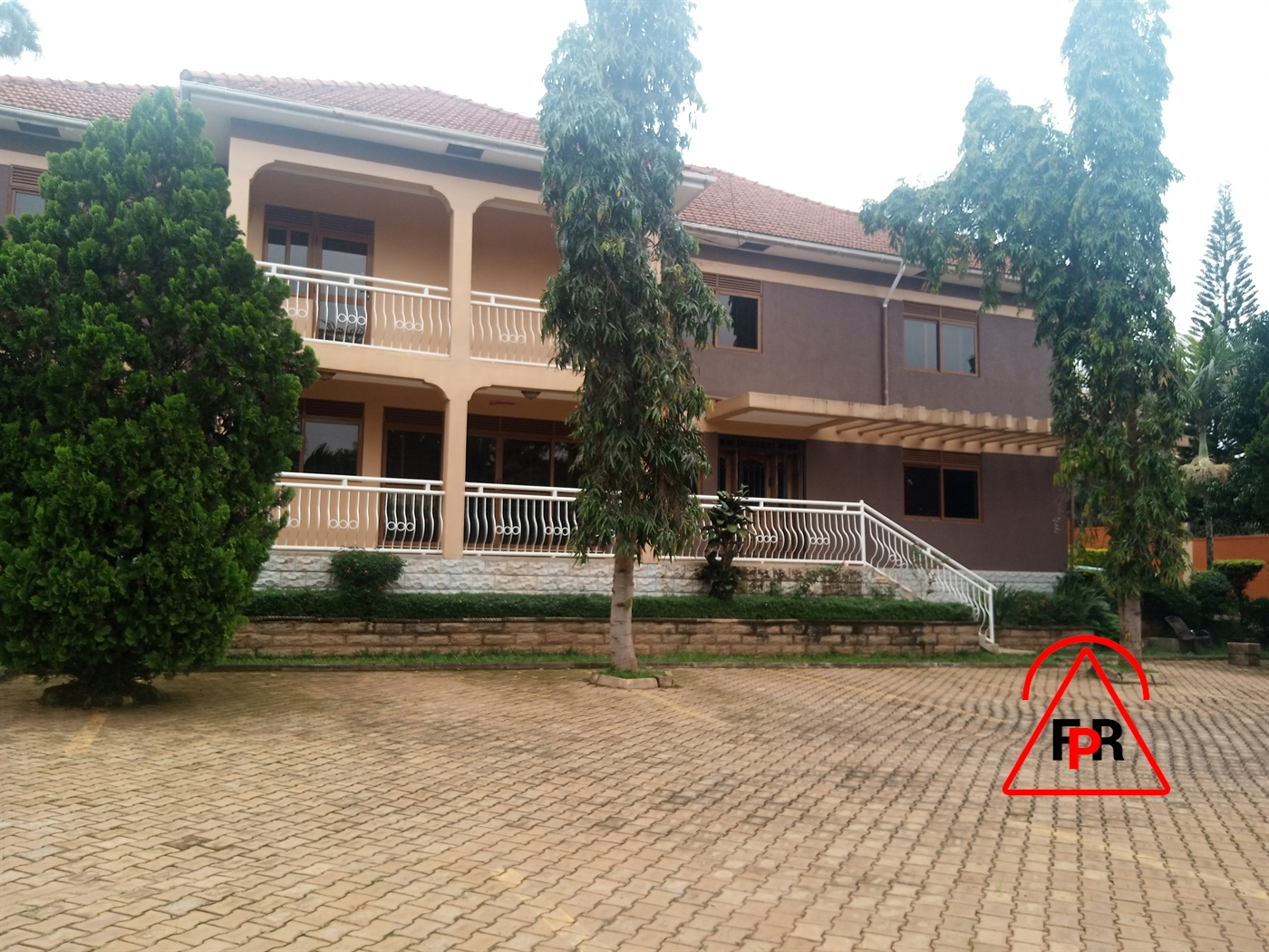 Storeyed house for rent in Naguru Kampala