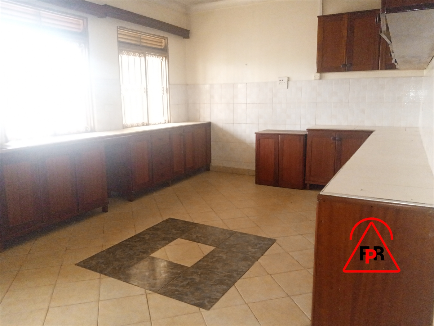 Storeyed house for rent in Naguru Kampala