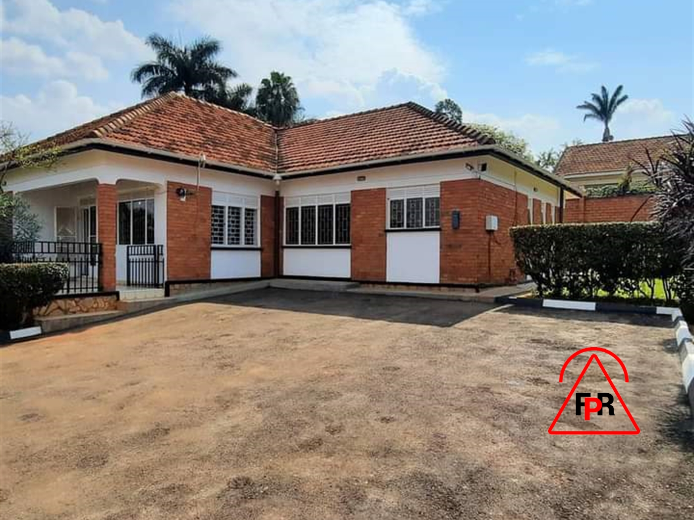 Bungalow for rent in Naguru Kampala