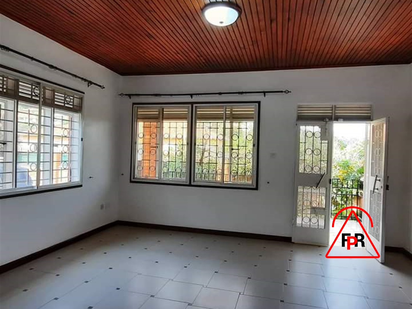 Bungalow for rent in Naguru Kampala