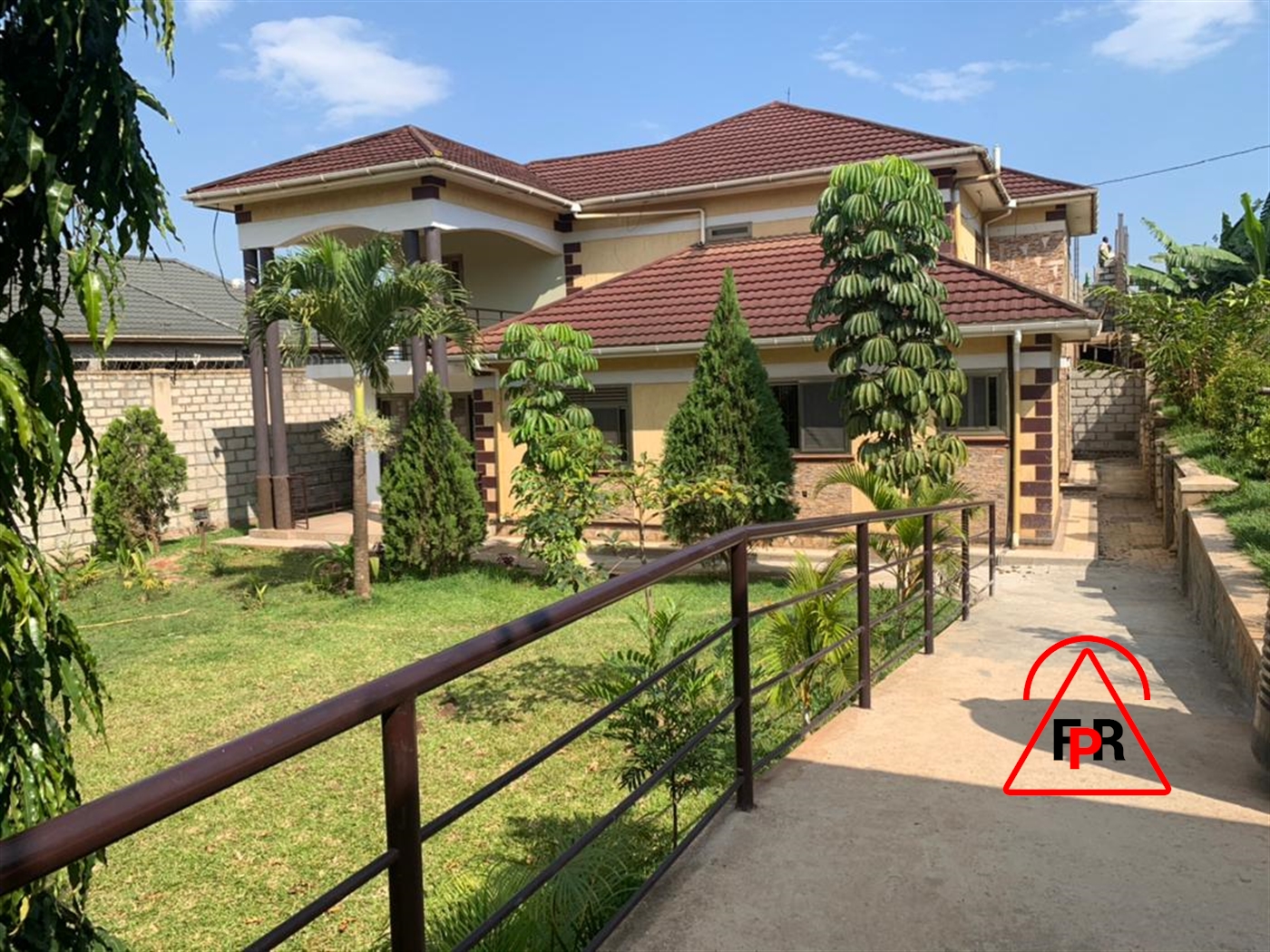 Mansion for sale in Najjera Wakiso