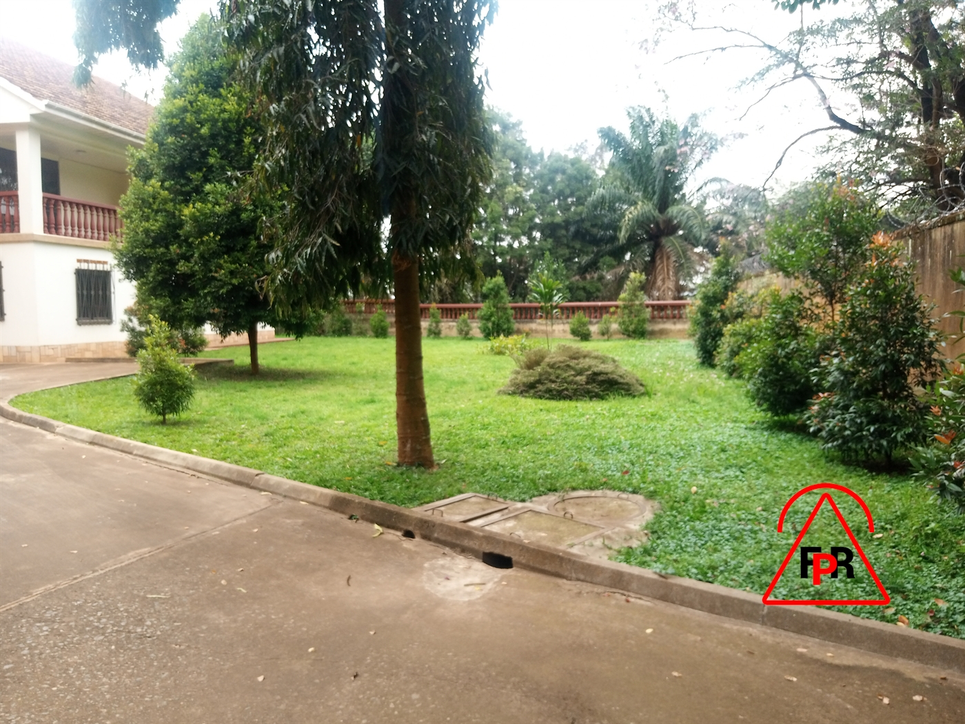 Mansion for rent in Kololo Kampala