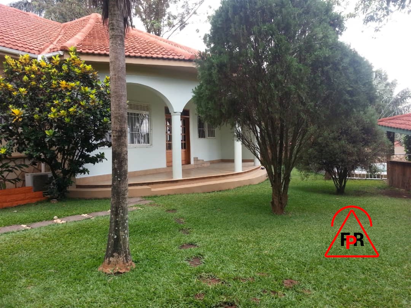 Bungalow for sale in Muyenga Kampala