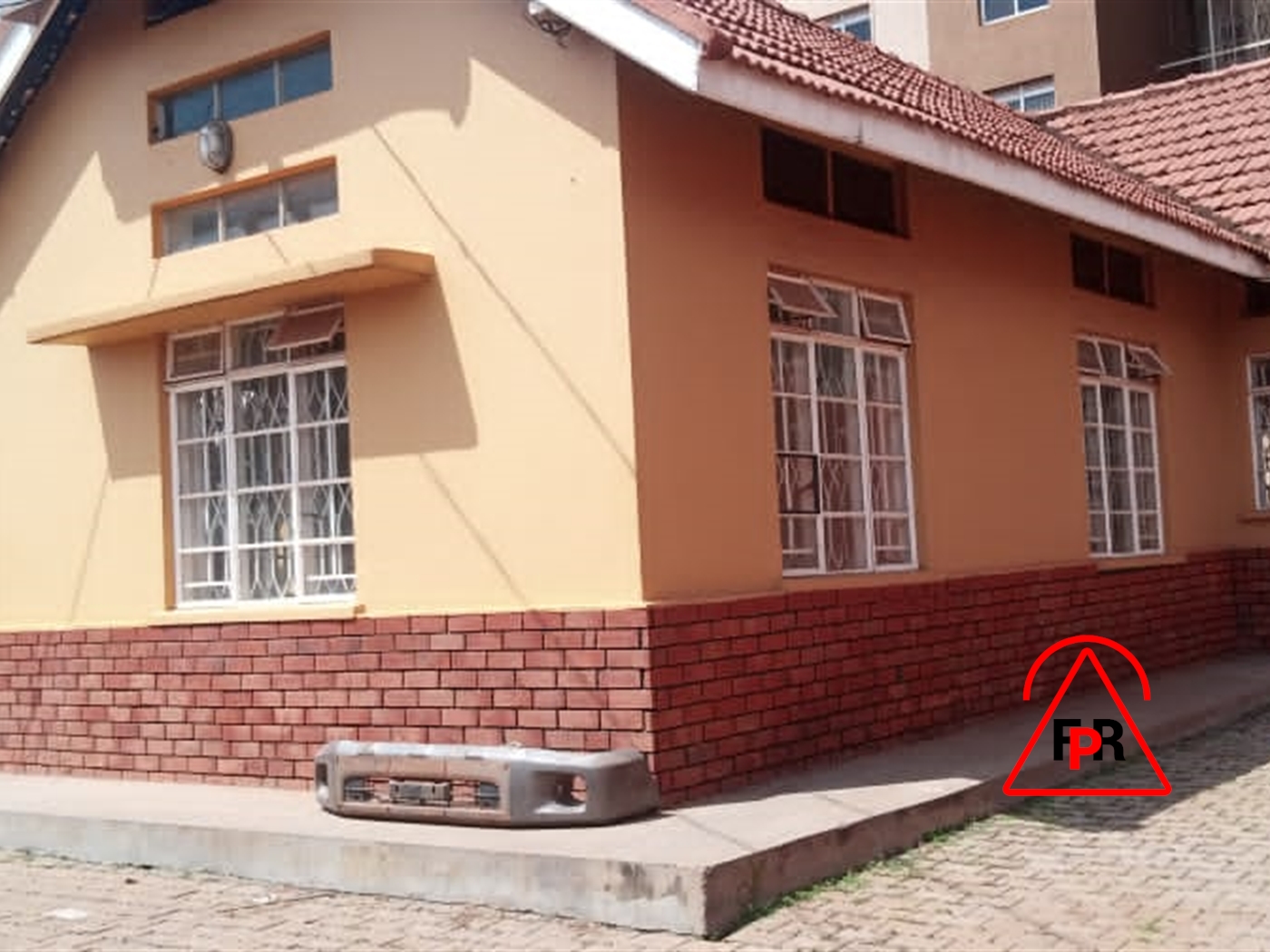 Bungalow for rent in Kamwokya Kampala