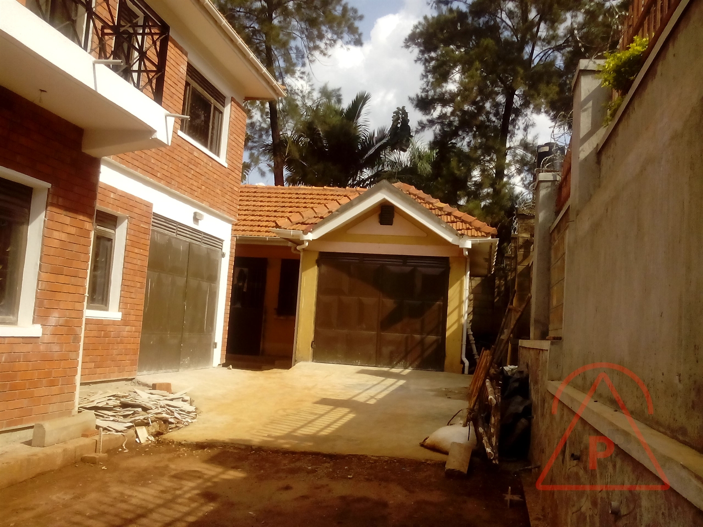 Town House for rent in Naguru Kampala