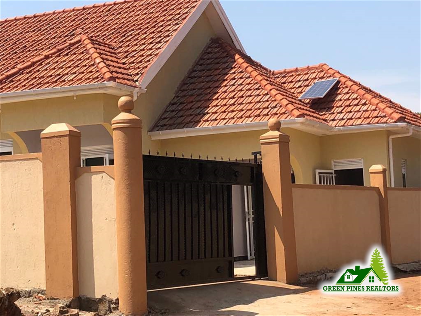 Maisonette for sale in Munyonyo Kampala