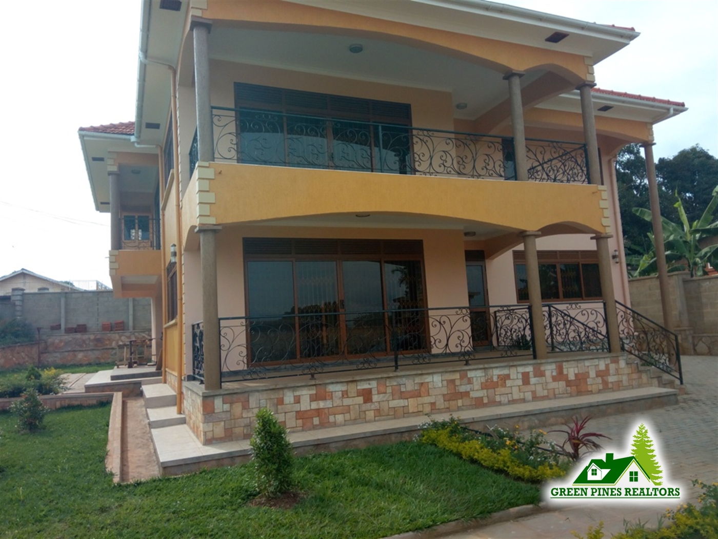 Maisonette for sale in Bbunga Kampala