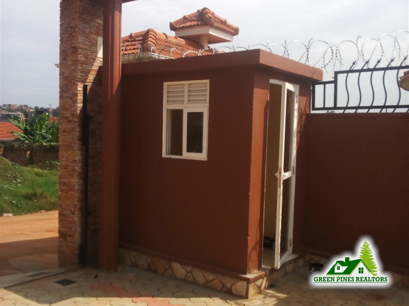 Maisonette for sale in Naalya Kampala