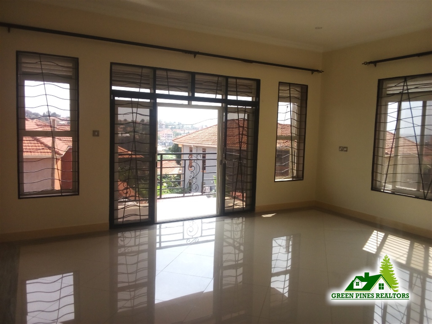 Maisonette for sale in Naalya Kampala