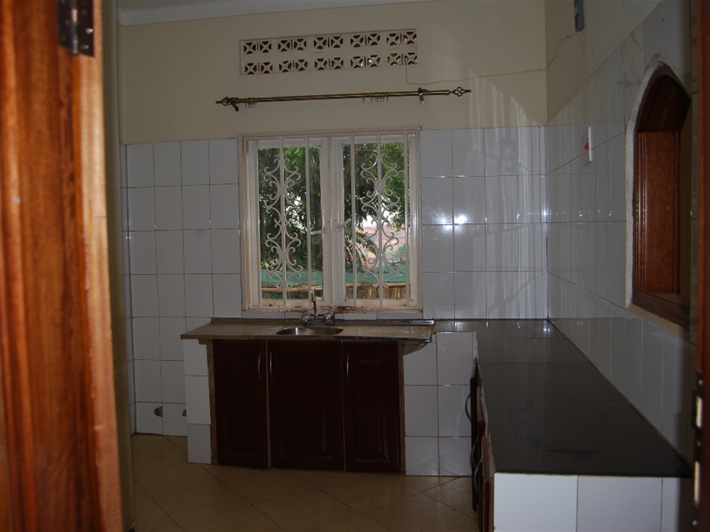 Bungalow for rent in Kisaasi Kampala