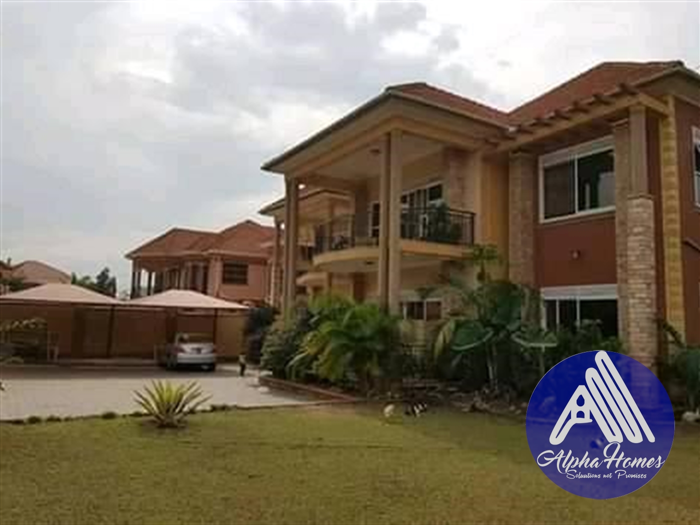 Mansion for sale in Najjera Wakiso